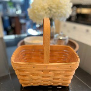 Longaberger basket with handle